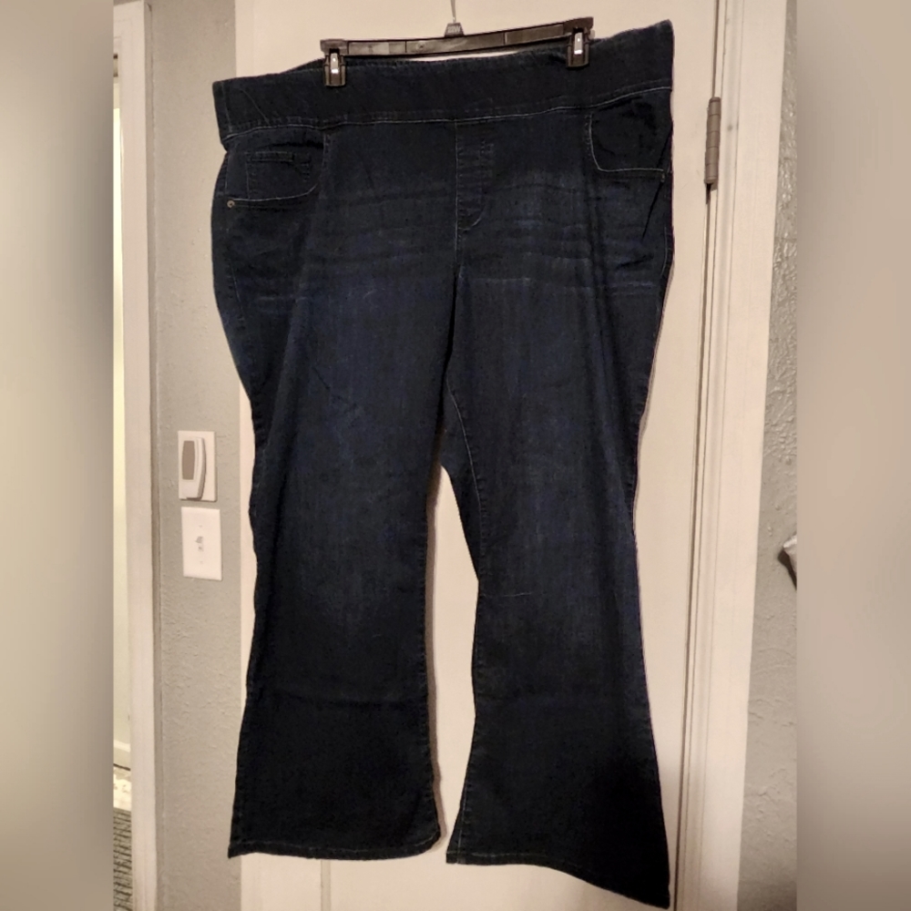 Old Navy boot cut jeans